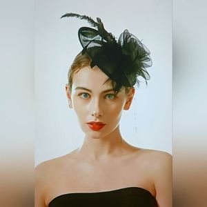 🔴NIB Black Feathered Church Hat